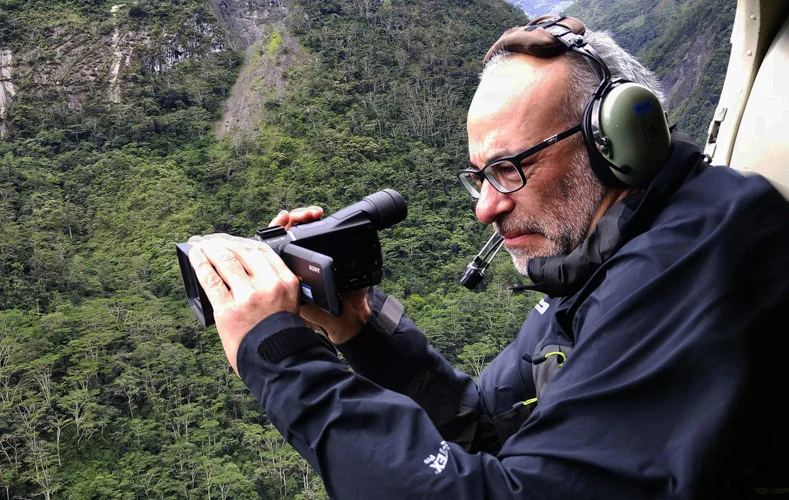 Down the mighty river o3500t